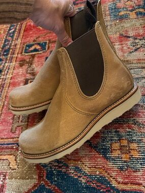 NWOT Red Wing Chelsea Boots